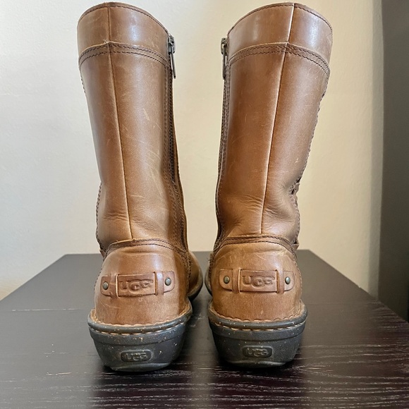 Ugg Kaleen Chestnut Leather Sheepskin Boots - Picture 3 of 7